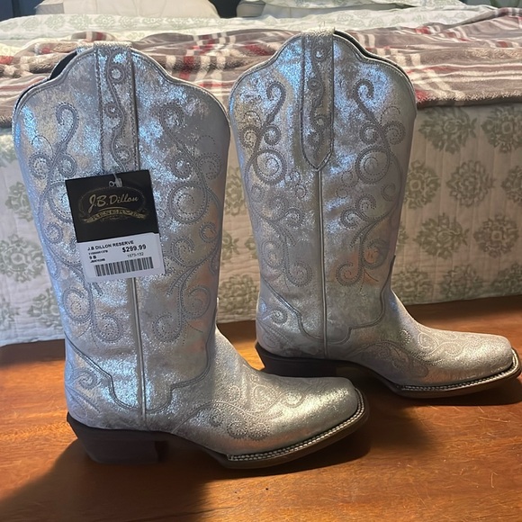 Never been worn, silver J.B Dillon Reserve cowgirl boots - Picture 3 of 4